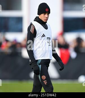 München, Deutschland. Januar 2025. Fußball, Bundesliga, öffentliches Training, FC Bayern München, Trainingsplatz in der Säbener Straße: Jamal Musiala aus München in Aktion. Quelle: Sven Hoppe/dpa/Alamy Live News Stockfoto