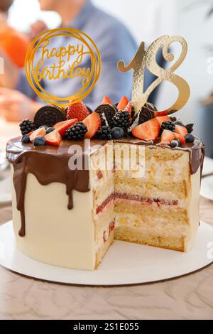 Festliche Geburtstagskuche. 18. Geburtstag Stockfoto