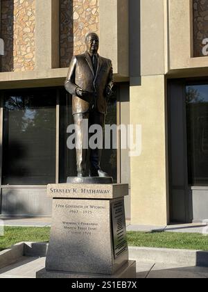 Statue des Gouverneurs Stanley K. Hathaway in Cheyenne, Wyoming, USA Stockfoto