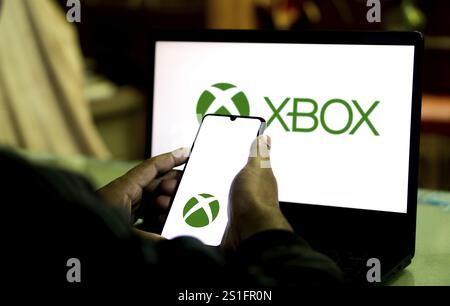 Xbox-Logo-Anzeige auf dem Smartphone. Stockfoto