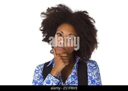Nachdenkliche afroamerikanische Frau - auf weißem Hintergrund geschnitten Stockfoto