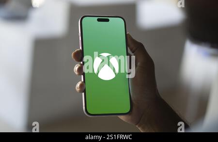Xbox-Logo-Anzeige auf dem Smartphone. Stockfoto