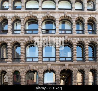 Fenster und Tür mit Rahmen in allen Stilen Stockfoto