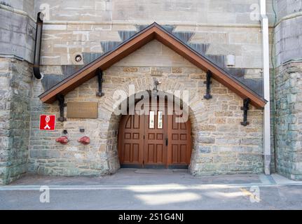Fenster und Tür mit Rahmen in allen Stilen Stockfoto