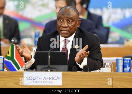 Rio de Janeiro, Brasilien, 19. November 2024, Cyril Ramaphosa, Präsident Südafrikas, während eines Treffens auf der G20-Plenartagung. Stockfoto