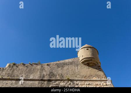 Wachturm der Festung Nossa Senhora da Luz de Cascais Portugal. Stockfoto