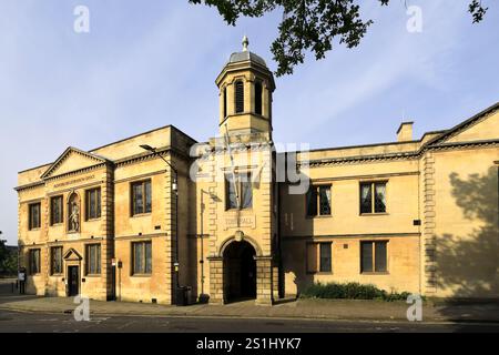 Das Old Town Hall Gebäude, Bedford Town; Bedfordshire; England; Großbritannien Stockfoto