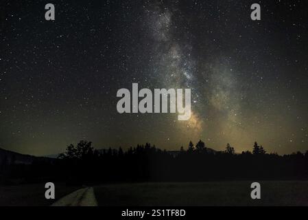 The Milky Way over the mountains of the Chiemgau Alps, Bavaria, Germany, Europe Stockfoto