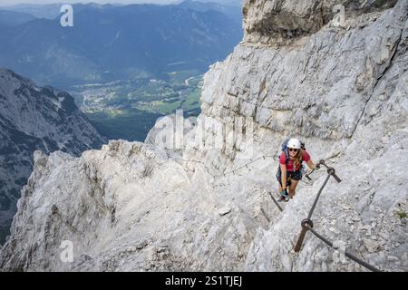 Klettersteig Alpspitz, Klettersteig im Wettersteingebirge, Bayern, Deutschland, Europa Stockfoto