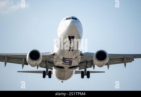 LOT Polish Airlines Boeing 737 landet am Warschauer Chopin Airport 28.08.2024 Stockfoto