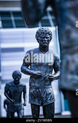 Terry Fox Memorial Staues des Künstlers Douglas Coupland, BC Place Stadium, Vancouver, British Columbia, Kanada Stockfoto