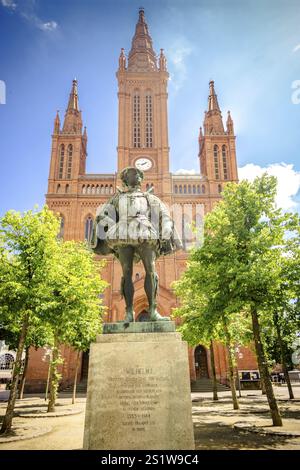 Denkmal von Wilhelm I. vor der Marktkirche in Wiesbaden Hessen Stockfoto