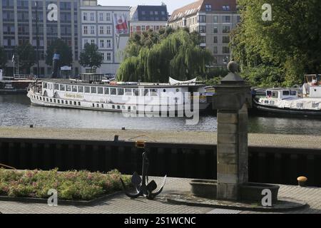 Mühlendamm Lock, Spree, Berlin, Deutschland, Europa Stockfoto