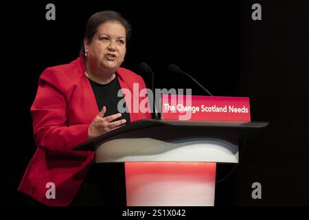 Aktenfoto vom 17. Mai 02/24 von Jackie Baillie, stellvertretender Vorsitzender der schottischen Labour-Partei, während der Konferenz der Scottish Labour Party auf dem Scottish Event Campus in Glasgow. Die Kosten für Verzögerungen bei der Entlassung von Patienten aus Krankenhäusern in Schottland haben in den letzten 10 Jahren fast 1,5 Milliarden Pfund erreicht, so die Analyse von Scottish Labour. Ausgabedatum: Sonntag, 5. Januar 2025. Stockfoto