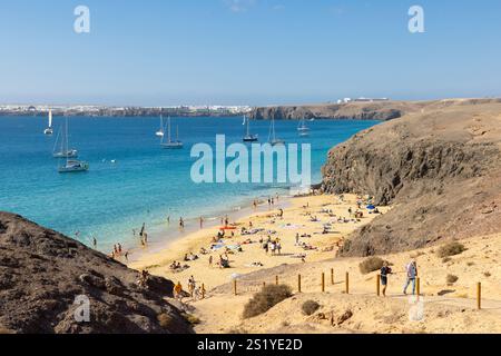 Blick auf Playa de la Cera, Lanzarote, Kanarische Inseln, Spanien Stockfoto