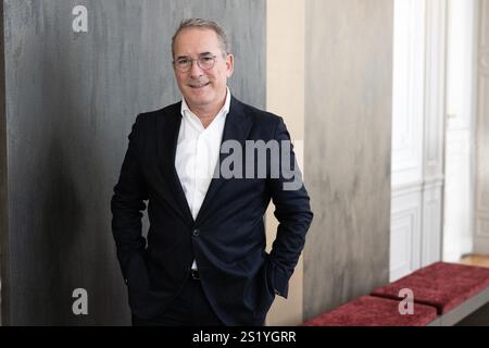 Paris, Frankreich. Januar 2025. Der Anwalt Thomas Baudesson posiert am 2. Dezember 2024 in Paris. Foto: David NIVIERE/ABACAPRESS. COM Credit: Abaca Press/Alamy Live News Stockfoto