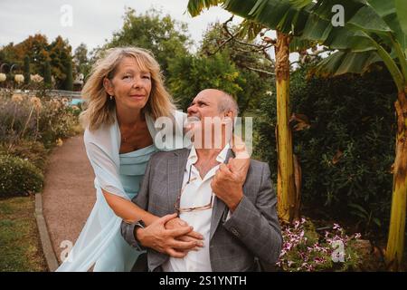 Valentinstag. Er und sie für immer zusammen Stockfoto