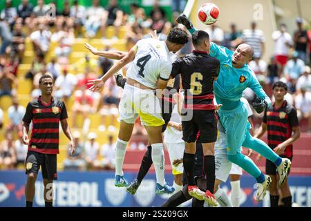 Sao Paulo, Brasilien. September 2024. Spiel zwischen Sport Recife x Cascavel, gültig für den Sao Paulo Junior Football Cup, der diesen Sonntag, den 5. Januar, im Herminio Esposito Stadium in Embu das Artes-SP, Riquelve Nata/SPP ( © Riquelve Natã/SPP) Credit: SPP Sport Press Photo. /Alamy Live News Stockfoto