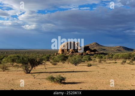 Granithügel im Damaraland westlich von Omaruru, Erongo Region, Namibia Stockfoto