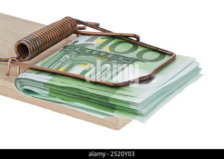 Viele Euro-Banknoten in einer Mausefalle. Österreich Stockfoto