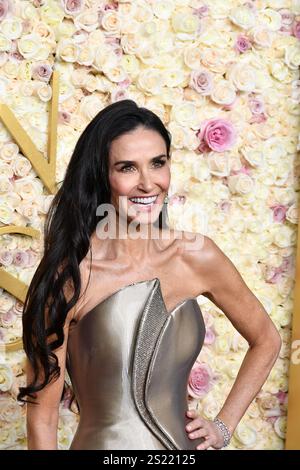 Beverly Hills, USA. Januar 2025. Demi Moore nimmt am 5. Januar 2025 an den 82. Jährlichen Golden Globe Awards im Beverly Hilton in Beverly Hills, Kalifornien, Teil. Foto: Casey Flanigan/imageSPACE Credit: Imagespace/Alamy Live News Stockfoto