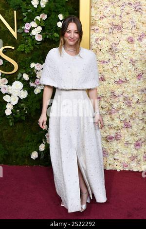 Kaley Cuoco nimmt am 5. Januar 2025 an den 82. Jährlichen Golden Globe Awards im Beverly Hilton in Beverly Hills, Kalifornien, Teil. Foto: Casey Flanigan/imageSPACE Stockfoto