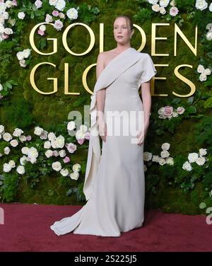 Los Angeles, Usa. Januar 2025. Hannah Einbinder kommt zur 82. Jährlichen Golden Globe Awards-Zeremonie 2024 für hervorragende Film- und Fernsehproduktionen im Beverly Hilton Hotel in Beverly Hills, Kalifornien am Sonntag, den 5. Januar 2025. Foto: Jim Ruymen/UPI Credit: UPI/Alamy Live News Stockfoto