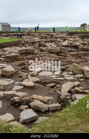 Archäologische Ausgrabung im Ness of Brodgar auf dem Festland Orkney. Stockfoto