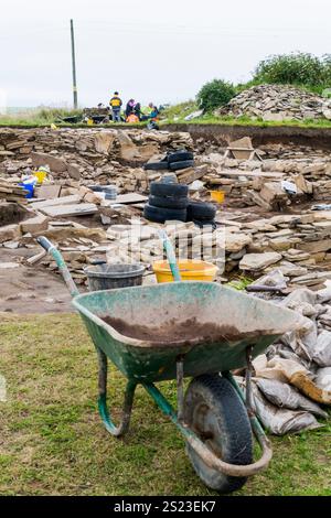 Archäologische Ausgrabung im Ness of Brodgar auf dem Festland Orkney. Stockfoto