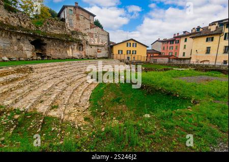 Antike Ruinen des römischen Tempels Capitolium (Tempio Capitolino) in Brescia, Italien Stockfoto