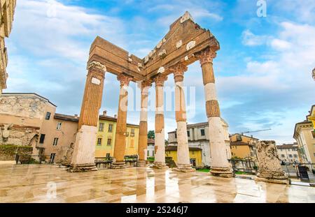 Antike Ruinen des römischen Tempels Capitolium (Tempio Capitolino) in Brescia, Italien Stockfoto