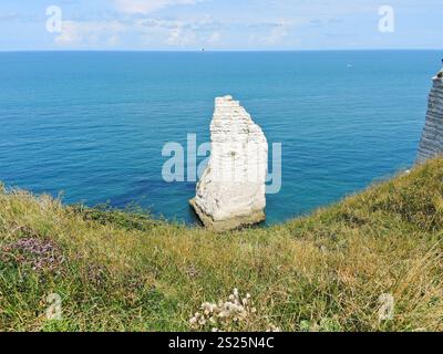 Ansicht der englischen Kanal in der Nähe von Strand von Eretrat Cote d'albatre, Normandie, Frankreich Stockfoto