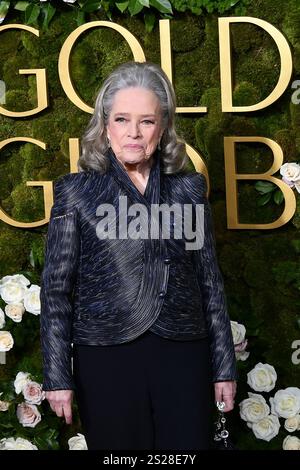 Beverly Hills, USA. Januar 2025. Kathy Bates nimmt am 5. Januar 2025 an den 82. Jährlichen Golden Globe Awards im Beverly Hilton in Beverly Hills, Kalifornien, Teil. Foto: Casey Flanigan/imageSPACE Credit: Imagespace/Alamy Live News Stockfoto