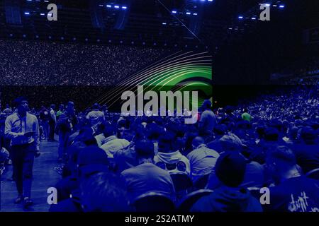 Las Vegas, USA. Januar 2025. LAS VEGAS, NV - am 6. Januar 2025 in der NVIDIA Keynote in der Michelob Ultra Arena in Las Vegas, NV. Kredit: DeeCee Carter/MediaPunch Kredit: MediaPunch Inc/Alamy Live News Stockfoto
