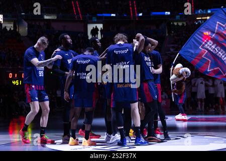 Baskonia rosterat Real Madrid Sieg über Baskonia 82 - 89 in Liga Endesa 2024/25 reguläres Saisonspiel (15. Tag) in der Fernando Buesa Arena (Vitoria Gasteiz Spanien). Januar 2025. (Foto: Juan Carlos García Mate / Pacific Press) Stockfoto