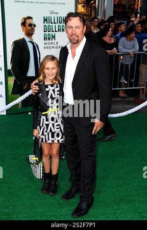 Mark Kotsay bei der Premiere von „Million Dollar Arm“ in Los Angeles im El Capitan Theatre in Hollywood, Kalifornien - 6. Mai 2014 Stockfoto