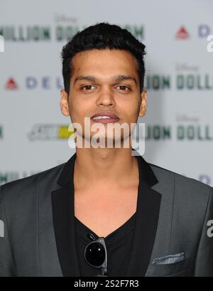 Madhur Mittal bei der Premiere von „Million Dollar Arm“ in Los Angeles im El Capitan Theatre in Hollywood, Kalifornien - 6. Mai 2014 Stockfoto