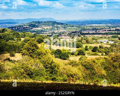 Der Blick vom Cotswold Way über Great Witcombe in der Nähe von Birdlip, Gloucestershire. Stockfoto
