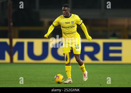 Turin, Italien. Januar 2025. Mandela Keita von Parma Calcio während des Spiels der Serie A im Stadio Grande Torino, Turin. Der Bildnachweis sollte lauten: Jonathan Moscrop/Sportimage Credit: Sportimage Ltd/Alamy Live News Stockfoto