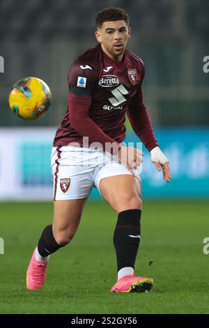 Turin, Italien. Januar 2025. Che Adams vom FC Turin während des Spiels der Serie A im Stadio Grande Torino, Turin. Der Bildnachweis sollte lauten: Jonathan Moscrop/Sportimage Credit: Sportimage Ltd/Alamy Live News Stockfoto