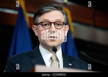 Washington, Usa. Januar 2025. House Speaker Mike Johnson (R-LA) sprach auf einer Pressekonferenz im US-Kapitol. (Foto: Michael Brochstein/SIPA USA) Credit: SIPA USA/Alamy Live News Stockfoto
