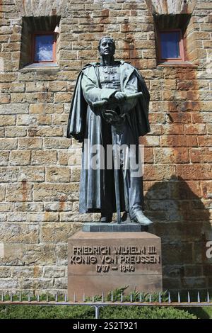 Statue des Königs Friedrich Wilhelm III. Von Preußen, Burg Hohenzollern, Stammburg der preußischen Königsfamilie und ehemaliges deutsches Kaiserreich Stockfoto