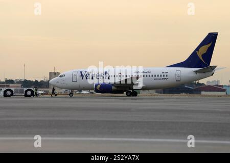 Teheran, Iran. Januar 2025. Ein iranisches Flugzeug der Varesh Airlines parkt am internationalen Flughafen Mehrabad im Westen Teherans. (Kreditbild: © Rouzbeh Fouladi/ZUMA Press Wire) NUR REDAKTIONELLE VERWENDUNG! Nicht für kommerzielle ZWECKE! Stockfoto