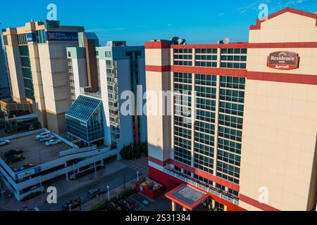 Virginia Beach Virginia - 4. September 2021: Luftaufnahme der Hotels am Virginia Beach Oceanfront Stockfoto
