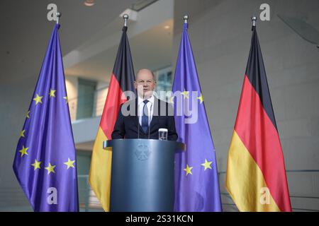Berlin, Deutschland. Januar 2025. Bundeskanzler Olaf Scholz (SPD) gibt eine Pressemitteilung im Bundeskanzleramt ab. Quelle: Kay Nietfeld/dpa/Alamy Live News Stockfoto