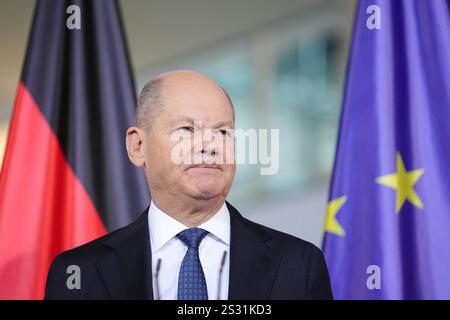 Berlin, Deutschland. Januar 2025. Bundeskanzler Olaf Scholz (SPD) gibt eine Pressemitteilung im Bundeskanzleramt ab. Quelle: Kay Nietfeld/dpa/Alamy Live News Stockfoto