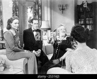 BLITHE SPIRIT CONSTANCE CUMMINGS, REX HARRISON, MARGARET RUTHERFORD, JOYCE CAREY Datum: 1945 Stockfoto