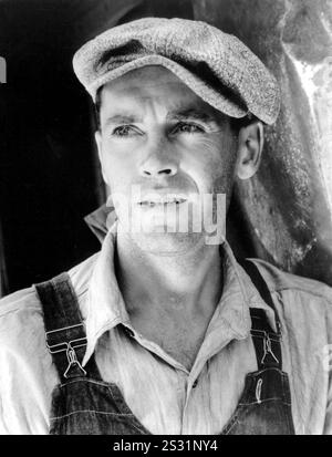 DIE TRAUBEN DES ZORNES HENRY FONDA ALS TOM JOAD DIE TRAUBEN DES ZORNS Datum: 1940 Stockfoto