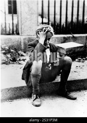 GERMANIA, ANNO ZERO ENGLISCHER TITEL: GERMANY YEAR ZERO EDMUND MOESCHKA Datum: 1947 Stockfoto