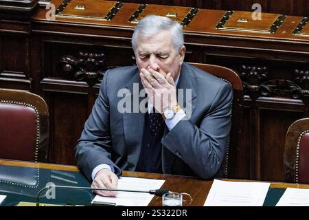 Roma, Italien. Januar 2025. IL ministro degli Esteri Antonio Tajani durante il Fragestunde alla Camera dei deputati, Roma, Mercoled&#xec;, 8 Gennaio 2025 (Foto Roberto Monaldo/LaPresse) Außenminister Antonio Tajani während der Fragestunde in der Abgeordnetenkammer, Rom, Mittwoch, 8. Januar 2025 (Foto: Roberto Monaldo/LaPresse) Credit: LaPresse/Alamy Live News Stockfoto